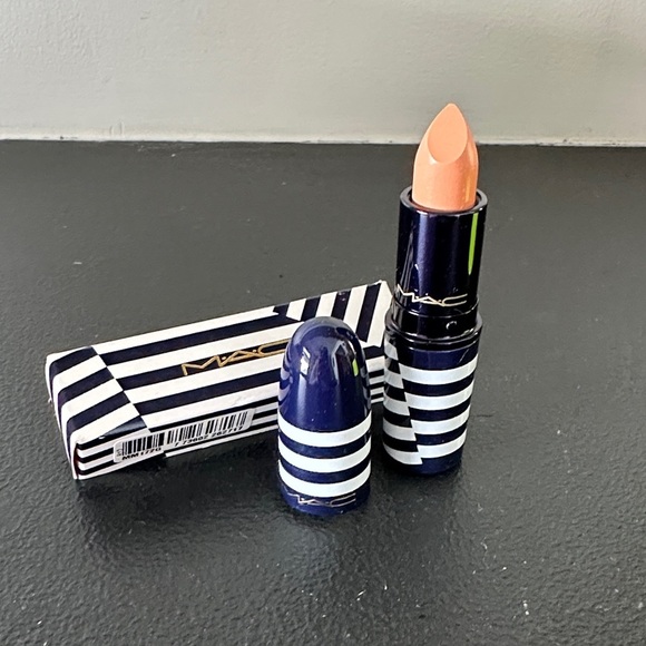 MAC Cosmetics Other - MAC Lipstick Amplified in ‚Salute’